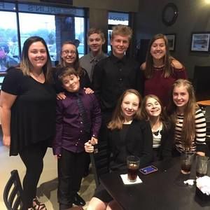 Meet your Posher, Logan